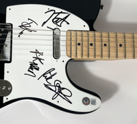 Def Leppard Band Signed Autograph Electric Guitar Joe Elliott x4 Beckett COA