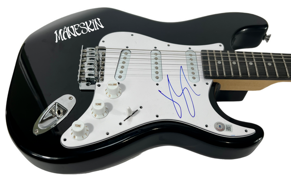 Damiano David MANESKIN Signed Autograph Electric Guitar Singer Beckett COA