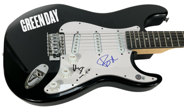 Billie Joe Armstrong & Mike Dirnt Green Day Signed Electric Guitar BECKETT COA