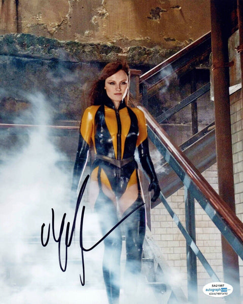 Malin Akerman Signed 8x10 Photo WATCHMEN Actress Autograph ACOA COA