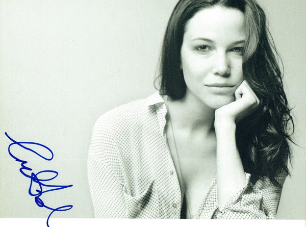 Caroline Ford Signed Autographed 8x10 Photo Once Upon A Time Sexy Model COA VD