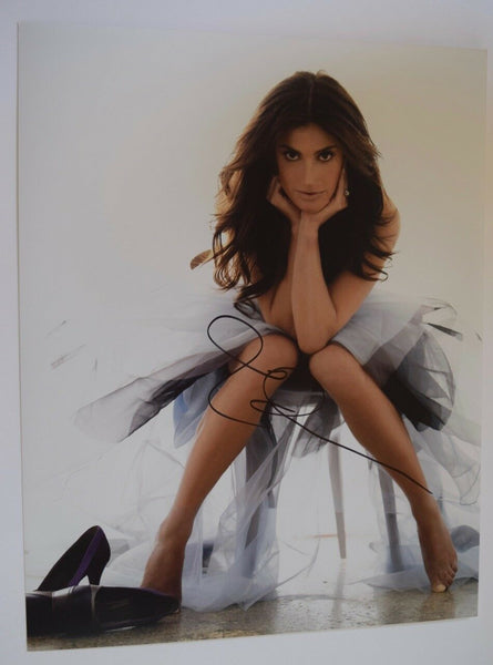 Idina Menzel Signed Autographed 11x14 Photo Elsa Frozen Wicked Rent COA VD