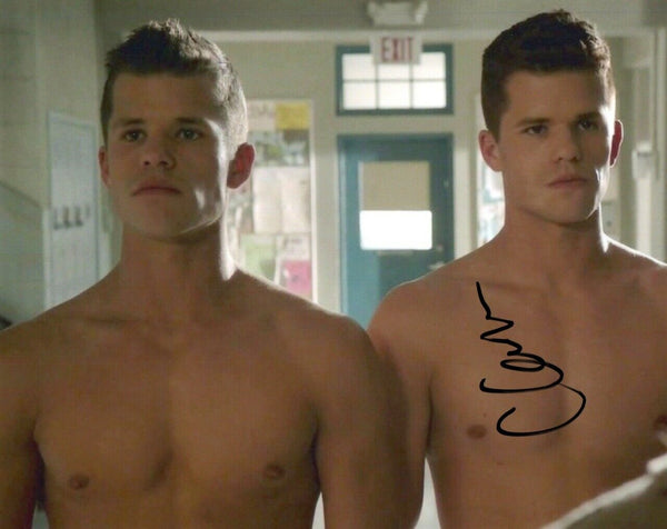 Charlie Carver Signed Autographed 8x10 Photo TEEN WOLF Hot Shirtless Pose COA