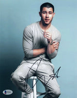 Nick Jonas Signed Autographed 8x10 Photo Beckett BAS COA