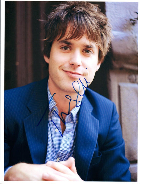 Thomas Matthews Signed Autographed 8x10 Photo The Newsroom COA VD