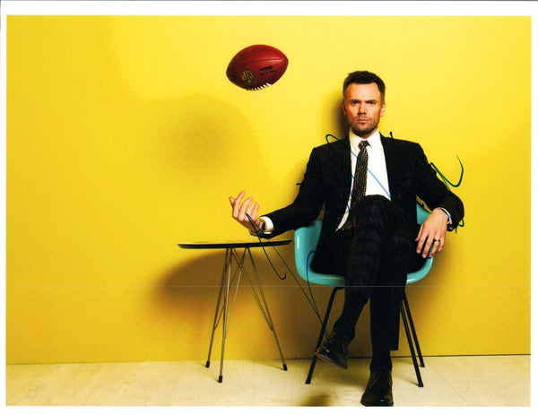 Joel McHale Signed Autographed 8x10 Photo Community The Soup COA VD