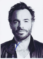 Paul Blackthorne Signed Autographed 8x10 Photo Arrow Lipstick Jungle COA VD