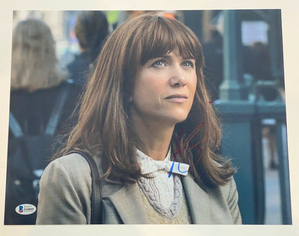 Kristen Wiig Signed Autograph 11x14 Photo Wonder Woman 1984 SNL Beckett BAS COA