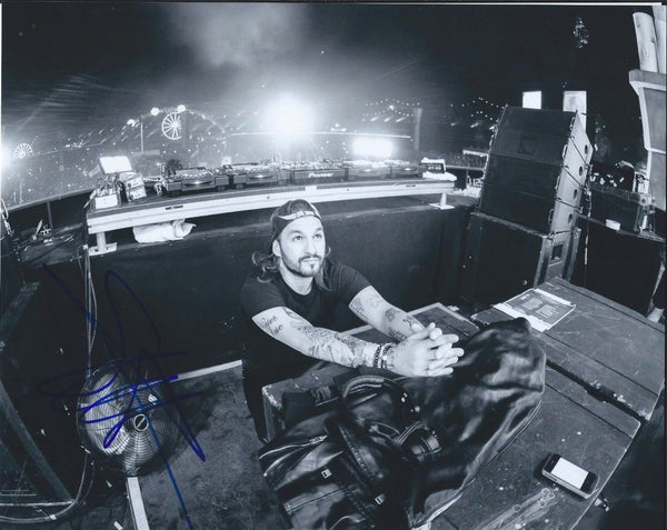 Steve Angello Swedish House Mafia Signed Autographed 8x10 Photo D