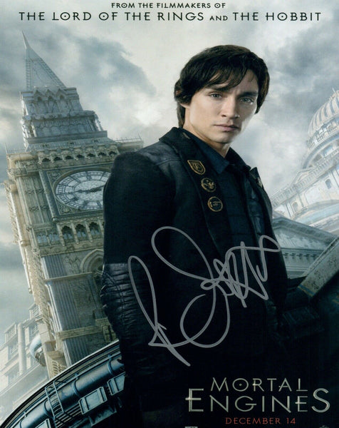 Robert Sheehan Signed 8x10 Photo The Umbrella Academy Mortal Engines COA