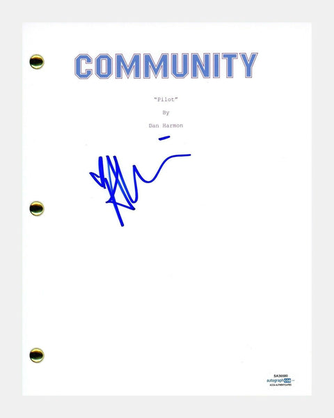 Alison Brie Signed Autograph COMMUNITY Pilot Episode Script Screenplay ACOA COA