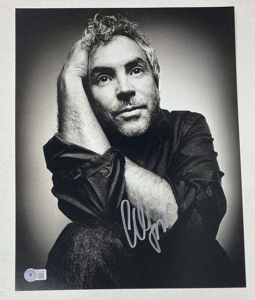 Alfonso Cuaron Signed Autographed 11x14 Photo Gravity Movie Director Beckett COA
