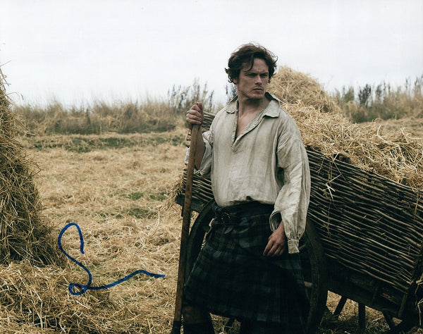 Sam Heughan Signed Autographed 8x10 Photo Outlander COA VD