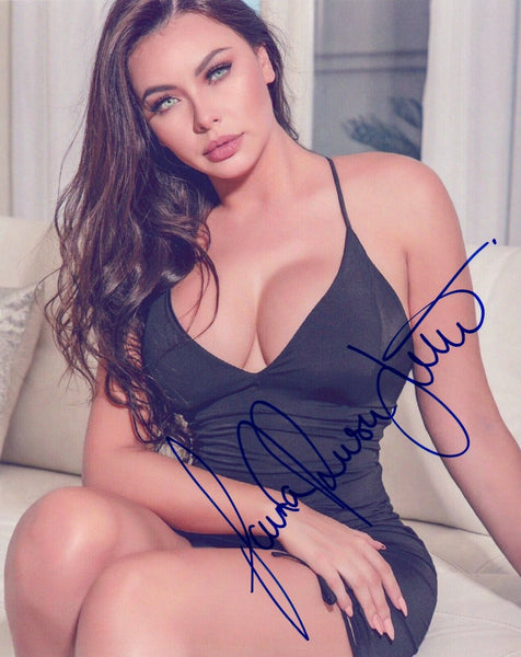 Laura Diosa Giraldo Signed Autographed 8x10 Photo Model COA