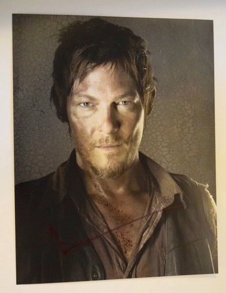 Norman Reedus Signed Autographed 11x14 Photo THE WALKING DEAD Daryl COA VD