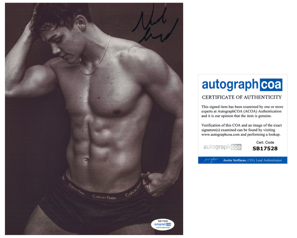 Noah Beck Signed Autograph 8x10 Photo Shirtless Actor Model TikTok ACOA COA