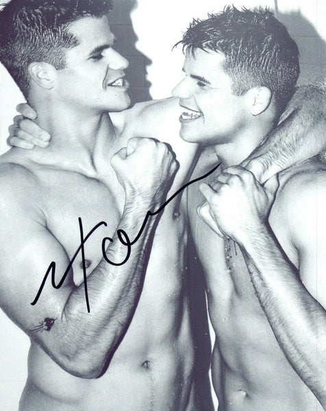 Max Carver Signed Autographed 8x10 Photo TEEN WOLF Hot Shirtless Pose Actor COA