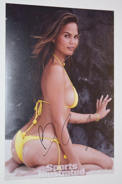 CHRISSY TEIGEN Signed Autographed 10x15 Photo SI Swimsuit Model Hot Sexy COA