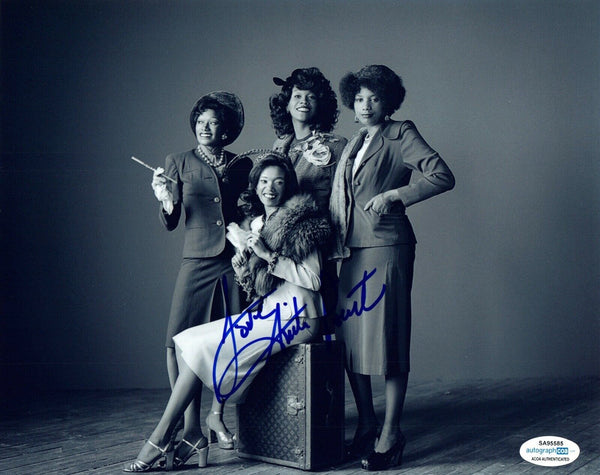 Anita Pointer Signed Autographed 8x10 Photo The Pointer Sisters ACOA COA