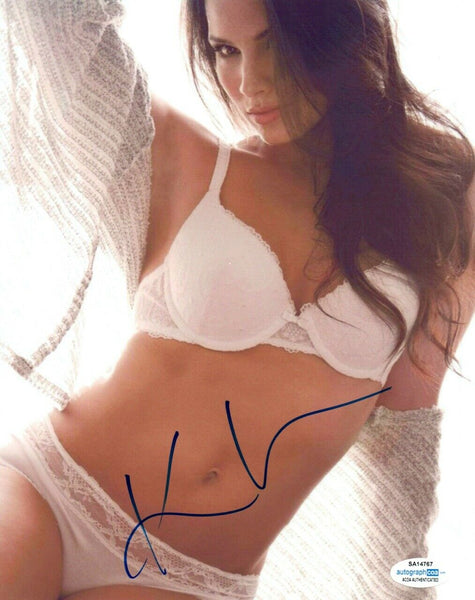 Katrina Law Signed Autographed 8x10 Photo Spartacus Arrow Actress ACOA COA