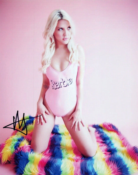 Maddie Pocks Signed Autographed 8x10 Photo Model COA
