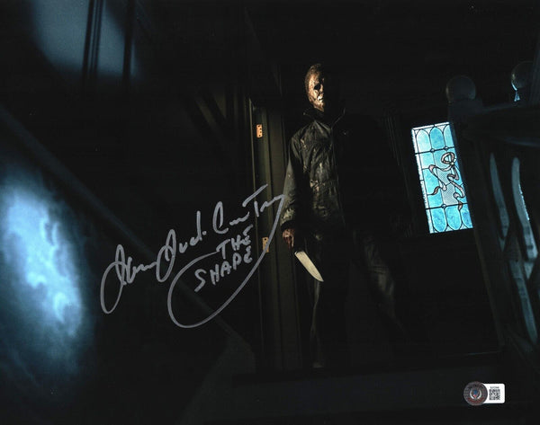 James Jude Courtney Signed Halloween Kills Michael Myers 11x14 Photo Beckett COA