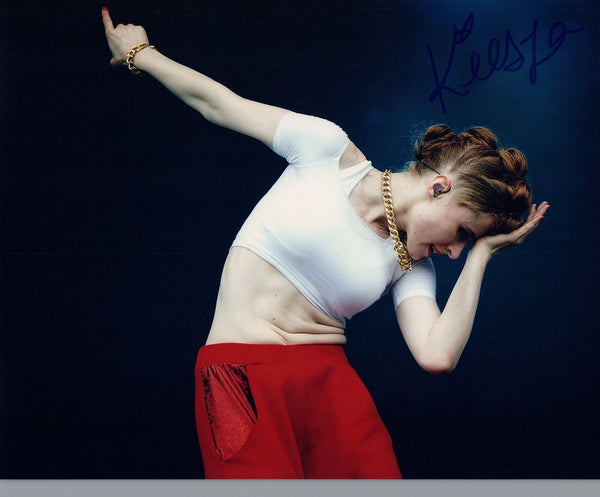 KIESZA Signed Autographed 8x10 Photo COA VD