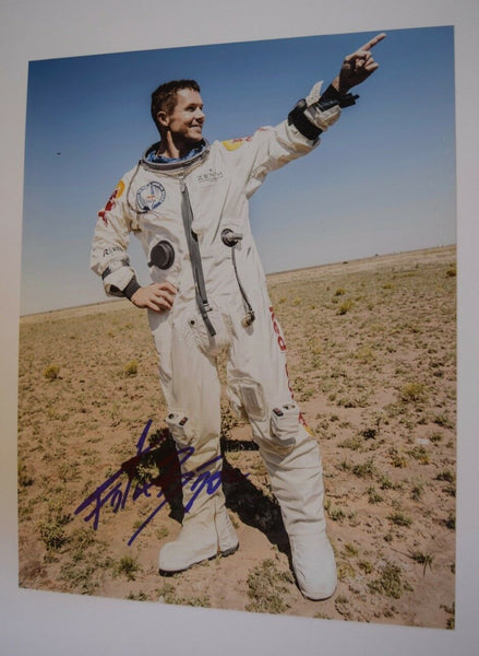 Felix Baumgartner Signed Autographed 11x14 Photo Skydiver Basejumper COA VD