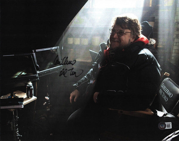 Guillermo Del Toro Signed Autographed 11x14 Photo Pan's Labyrinth Beckett COA