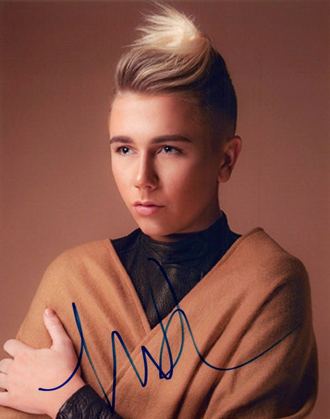 Matt Sarafa Signed Autographed 8x10 Photo Male Fashion Designer Actor COA