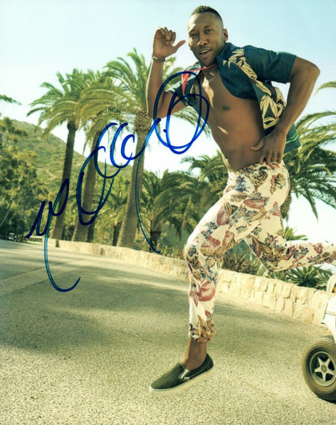 Mahershala Ali Signed Autograph 8x10 Photo MOONLIGHT Hot Shirtless Actor COA AB