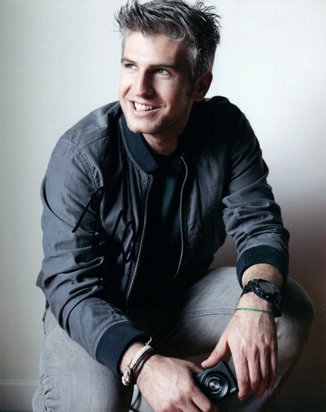 Max Joseph Signed Autograph 8x10 Photo CATFISH We Are Your Friends Director COA