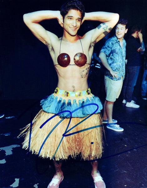 Tyler Posey Signed Autographed 8x10 Photo Teen Wolf Handsome Actor COA VD