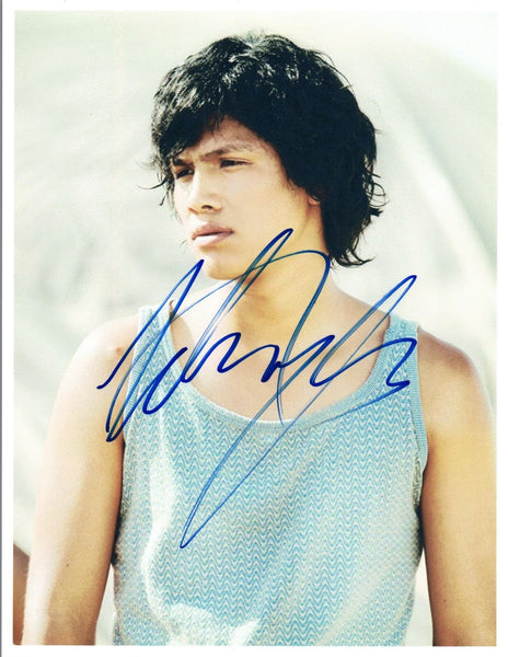 Johnny Ortiz Signed Autographed 8x10 Photo American Crime Handsome Actor COA VD