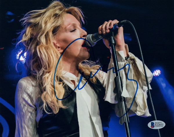 Courtney Love Signed Autographed 8x10 Photo HOLE Beckett BAS COA
