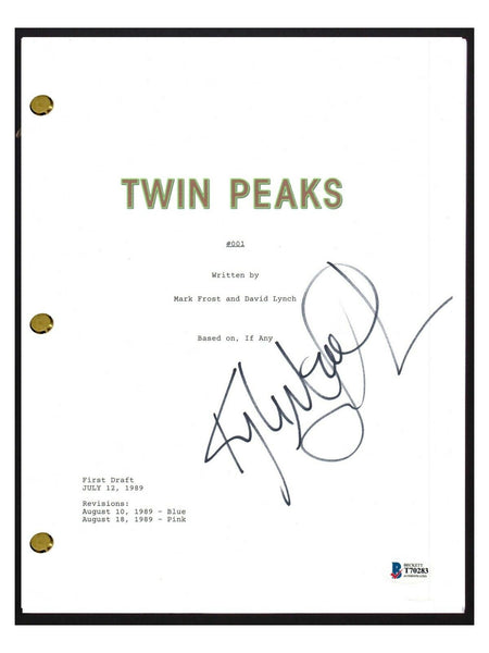 Kyle MacLachlan Signed Autograph TWIN PEAKS Pilot Episode Script Beckett BAS COA