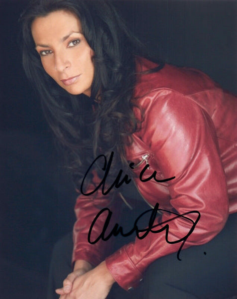 Alice Amter Signed Autographed 8x10 Photo The Big Bang Theory Actress COA