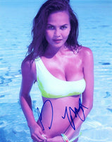 Chrissy Teigen Signed Autographed 8x10 Photo Hot Sexy SI Swimsuit Model COA VD