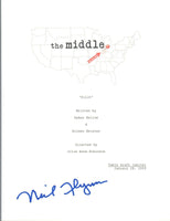Neil Flynn Signed Autographed THE MIDDLE Pilot Episode Script COA