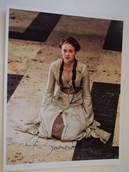 Sophie Turner Signed Autographed 11X14 Photo Game of Thrones Sansa Stark COA VD