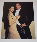 Warren Beatty Signed Autographed 11x14 Photo BUGSY BAS Beckett COA