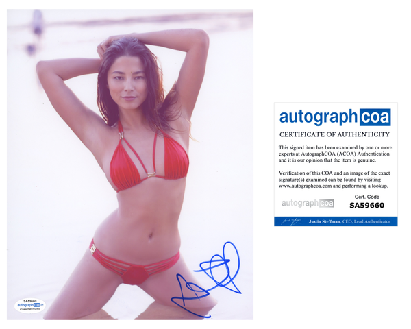 Jessica Gomes Signed 8x10 Photo Sports Illustrated Swimsuit Model Sexy ACOA COA