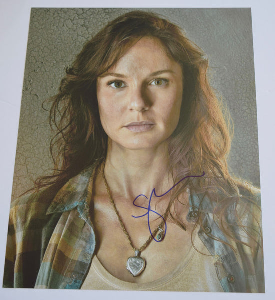 Sarah Wayne Callies Signed Autographed 11x14 Photo The Walking Dead Lori COA