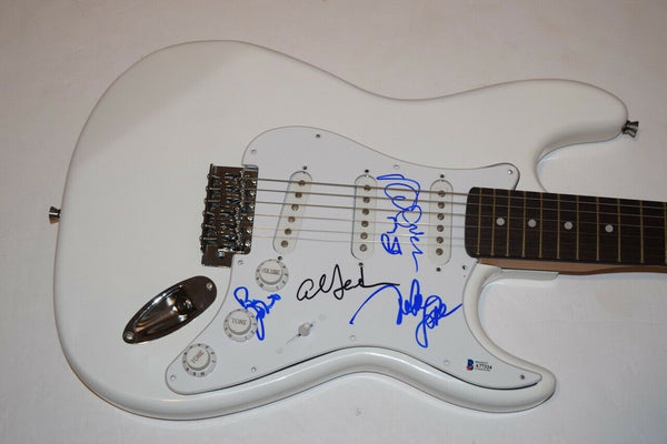 THE BEACH BOYS Signed Guitar Brian Wilson Love Marks Johnston Jardine BAS COA