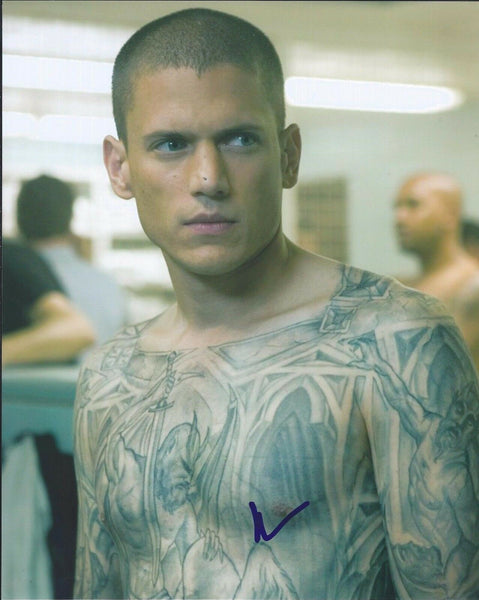 Wentworth Miller Signed Autograph 8x10 Photo The Flash Prison Break Shirtless C