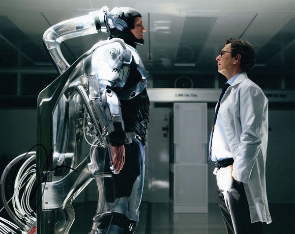 Joel Kinnaman Signed Autographed 8x10 Photo Robocop Suicide Squad COA VD