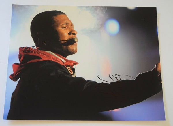 Usher Raymond Signed Autographed 11x14 Photo COA VD