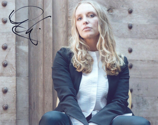Annie Starke Signed Autographed 8x10 Photo THE WIFE Actress COA