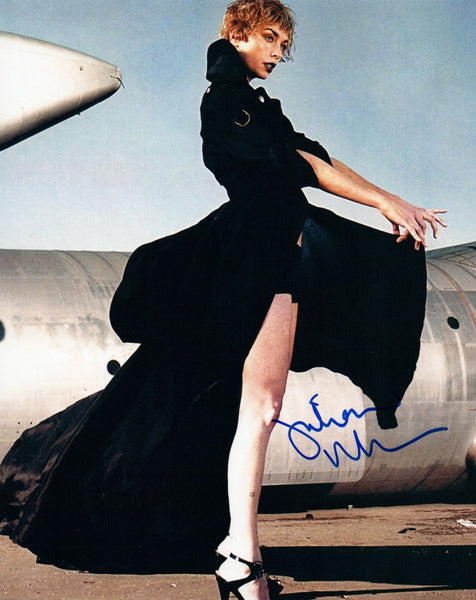 Julianne Nicholson Signed Autographed 8x10 Photo Law & Order Hot Sexy COA VD