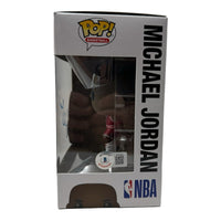 Matt Damon Signed Funko Pop Michael Jordan Chicago Bulls Air Movie Beckett COA